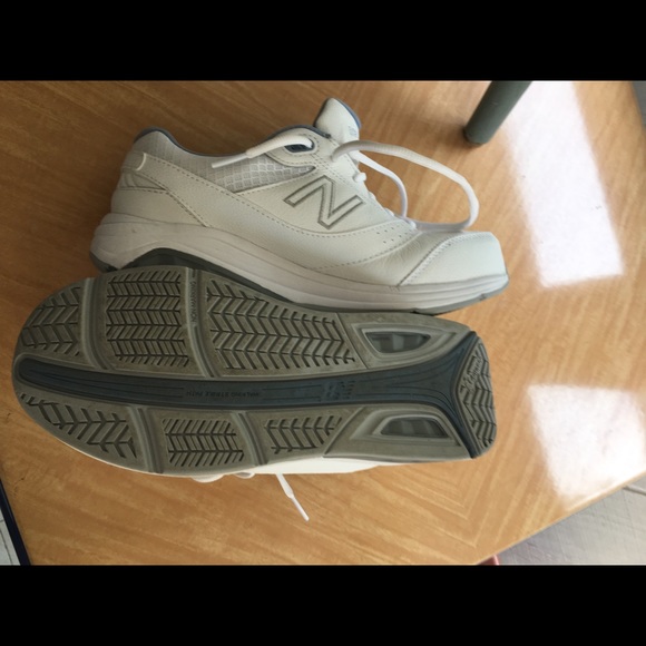 Newbalence shoes - Picture 4 of 5